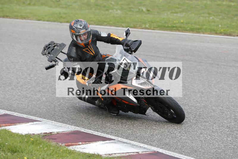 /53 16.09.2025 Track Day Domi Aegerter ADR/Gruppe gruen/57